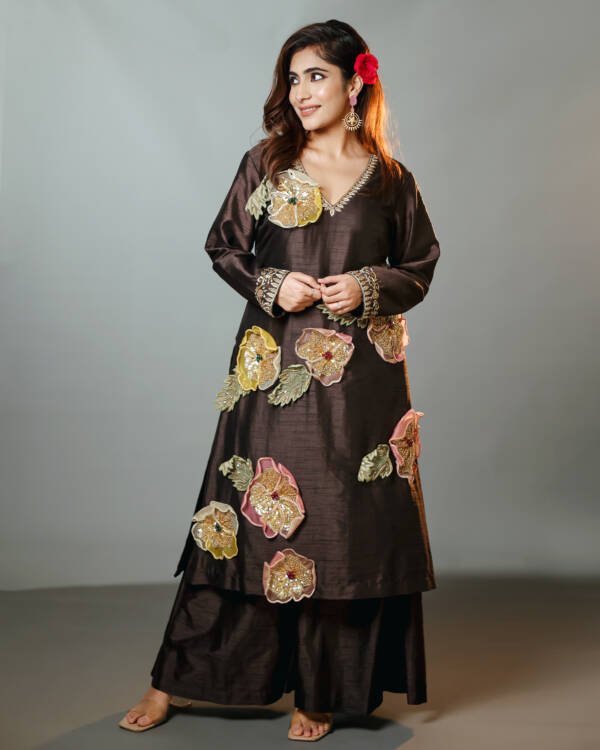 Kurta Set With 3D Flowers in Zardozi Work in Raw Silk Brown - Image 5