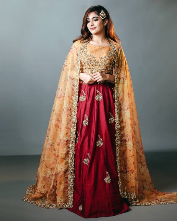 Dual Color Lehanga With Zardozi Work in Raw Silk Mustard & Maroon - Image 4